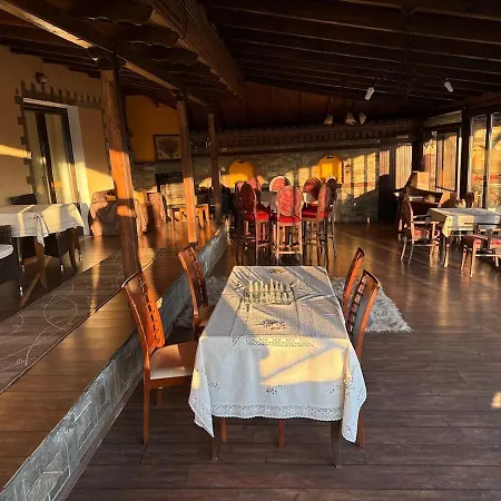 Οικία Τζιβαέρι * Edessa